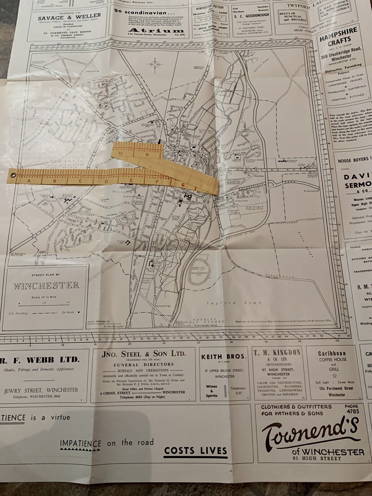 Winchester Hampshire Burrows Pointer Guide Map - 1969? 