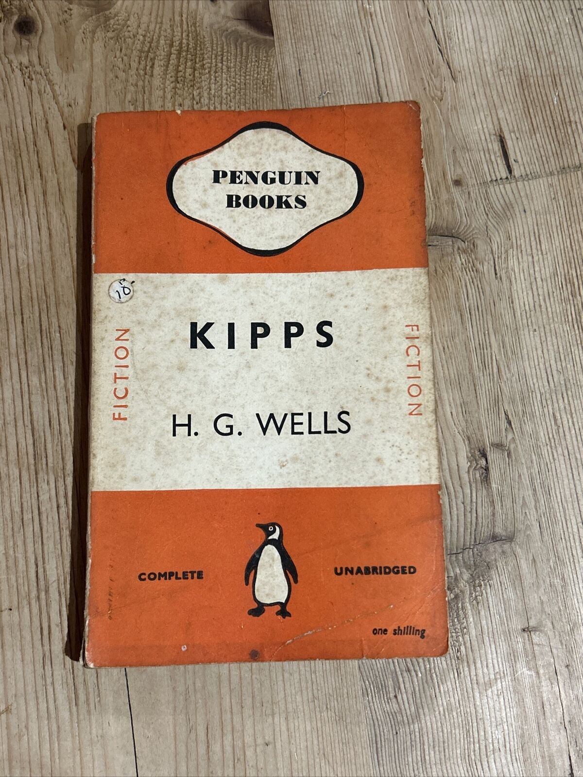 KIPPS - H G WELLS - PENGUIN BOOK No 335 1946