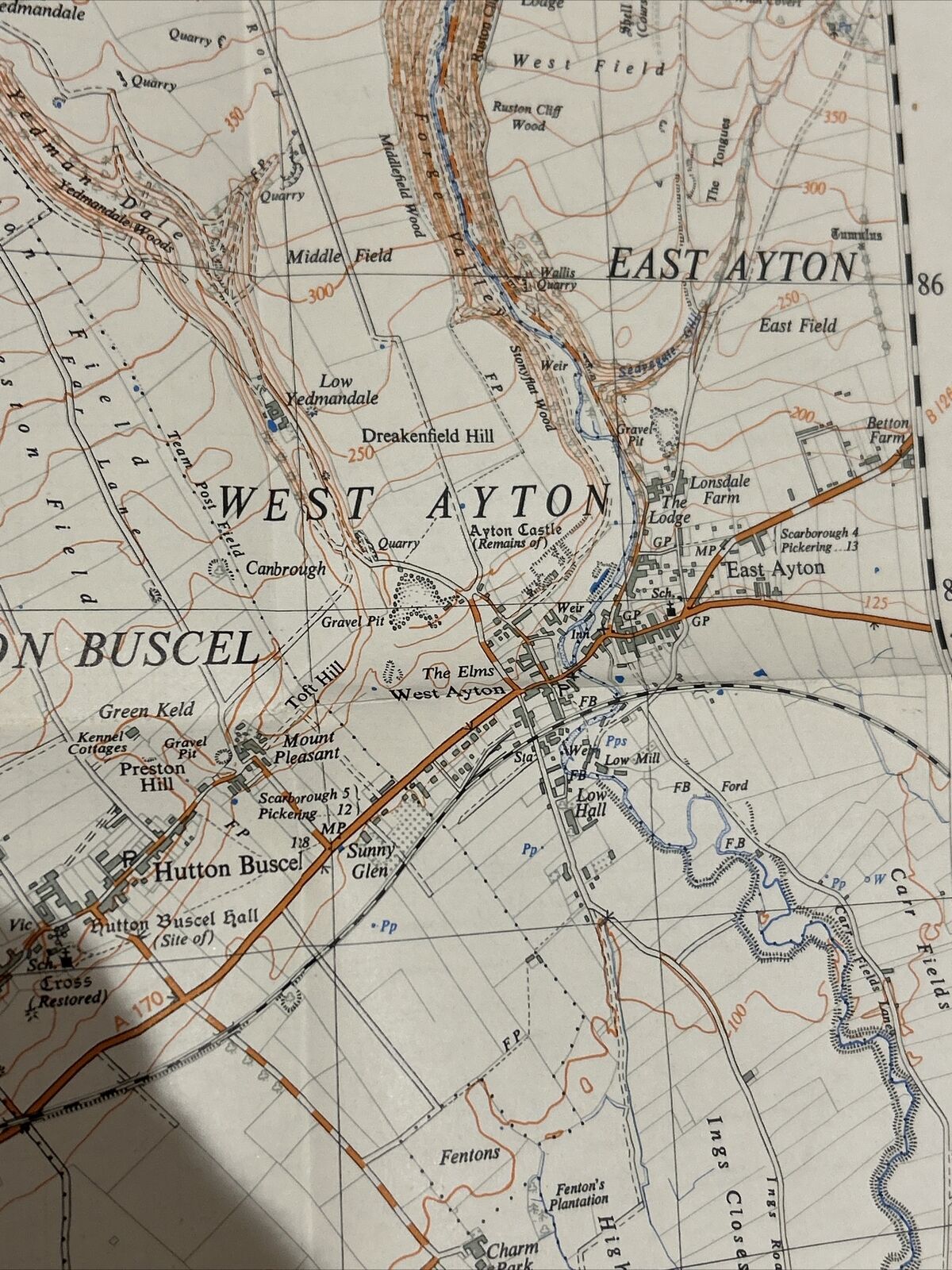 WYKEHAM Ordnance Survey 1:25,000 First Series Sheet SE98 1954 East West Ayton