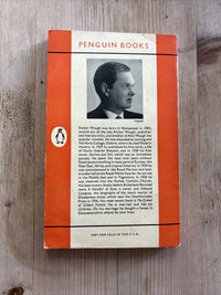 BLACK MISCHIEF - Evelyn Waugh 1958 No 179 Penguin Paperback Africa