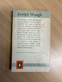 THE LOVED ONE Evelyn Waugh Penguin Modern Classics No 823 1963