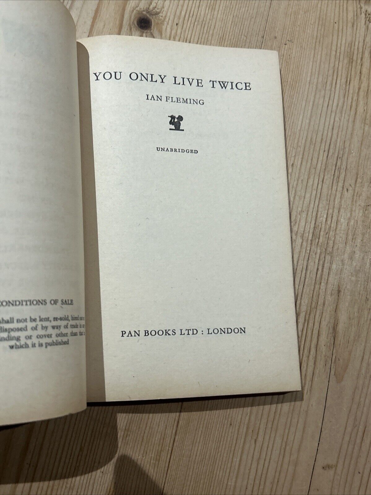 YOU ONLY LIVE TWICE James Bond By Ian Fleming Pan Books 1966 No X434 007