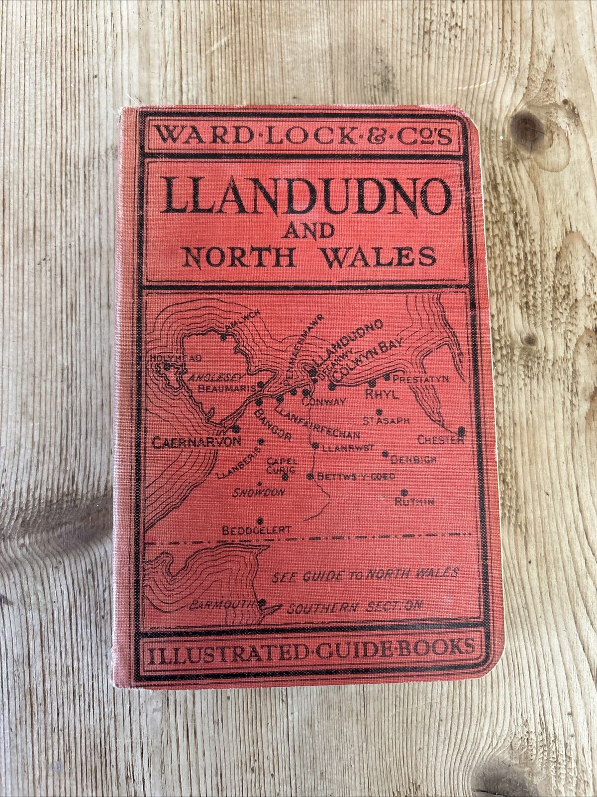 LLANDUDNO Ward Locks Red Guide Hardback 12th Edition 1940s Maps Bangor Conway